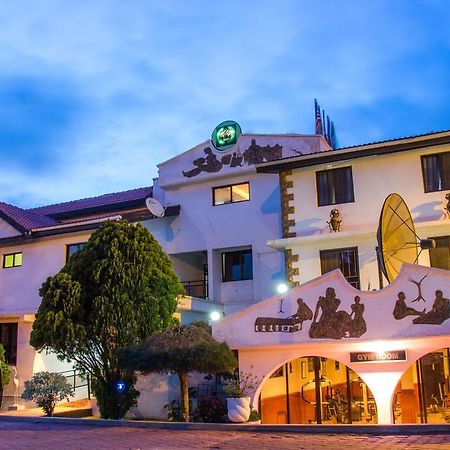 Hill View Hotel Mccarthy Hills Botianaw 外观 照片