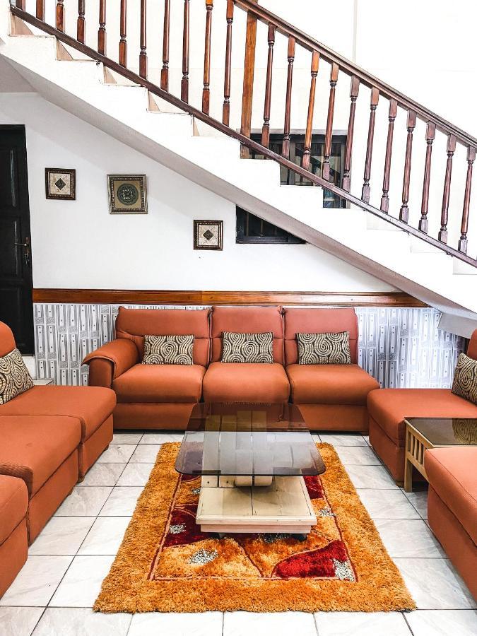 Hill View Hotel Mccarthy Hills Botianaw 外观 照片