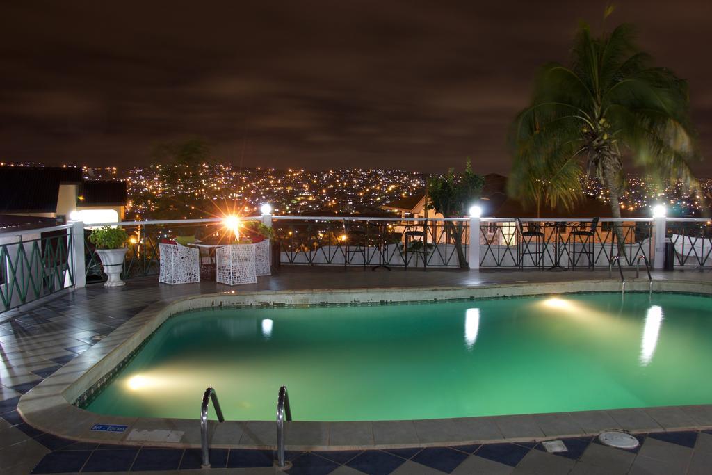 Hill View Hotel Mccarthy Hills Botianaw 外观 照片