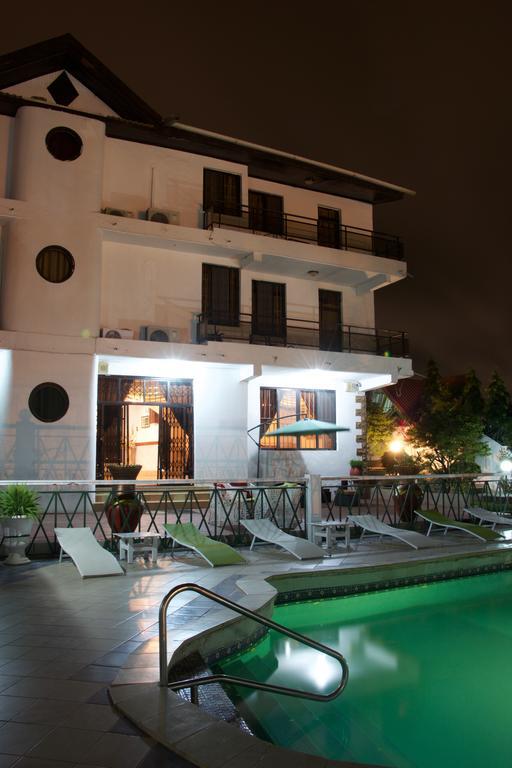 Hill View Hotel Mccarthy Hills Botianaw 外观 照片
